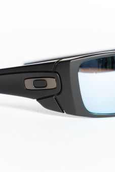 Окуляри сонцезахисні Oakley FUEL CELL D8 MATTE BLACK PRIZM DEEP BLUE POLARIZED - Фото 2